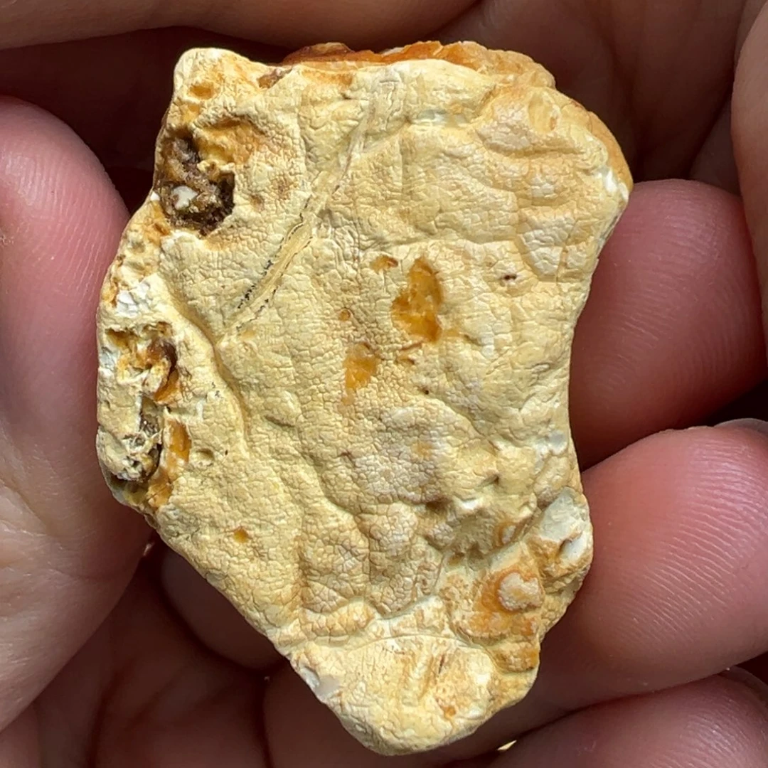 定制琥珀未镶嵌蜜蜡