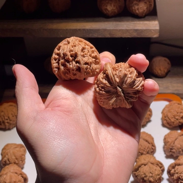 弥***雾把件文玩核桃44全品头货白狮子