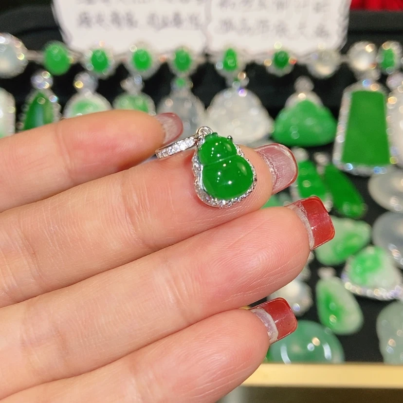 【闪购商品】颈饰未镶嵌翡翠天然翡翠