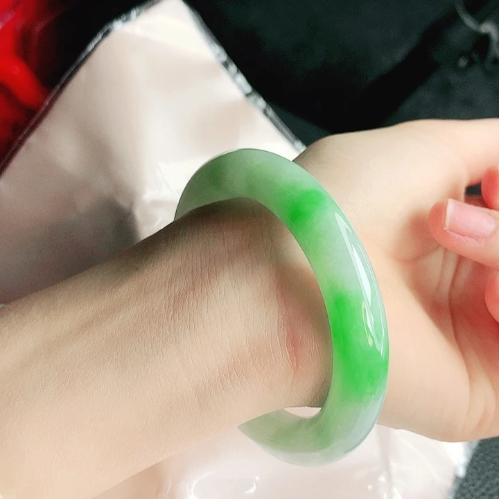 翡翠未镶嵌手镯缅甸天然a货翡翠手镯