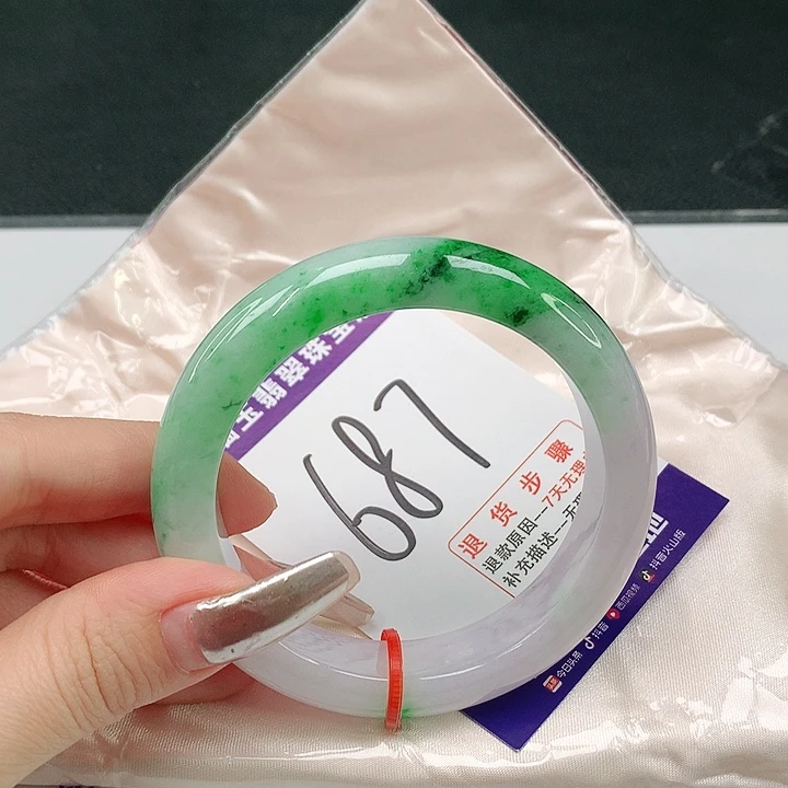 未镶嵌手镯翡翠翡翠手镯