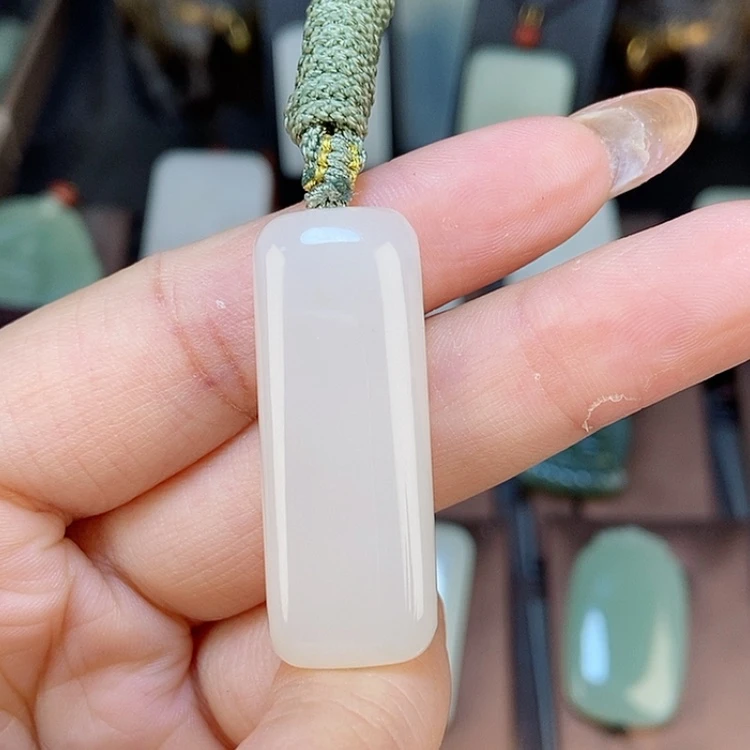 【闪购商品】和田玉未镶嵌颈饰