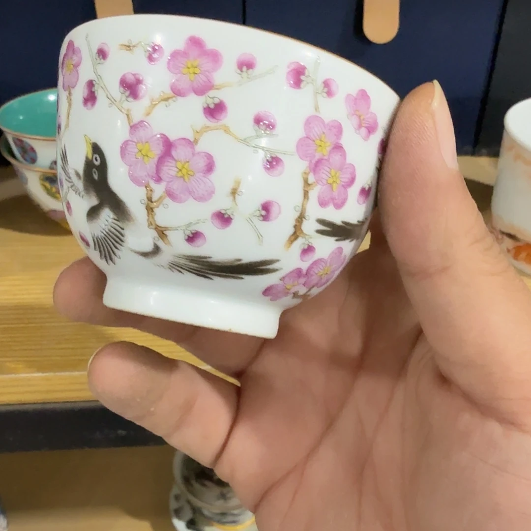 瓷片摆件等物品等都会