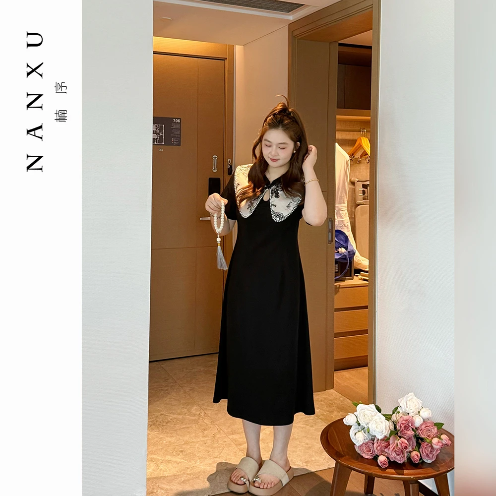 楠序微胖女装 2025年夏装黑色新品显瘦气质小众翻领连衣裙YZ36573