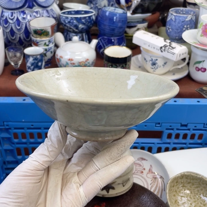 他家瓷器真美…开播了