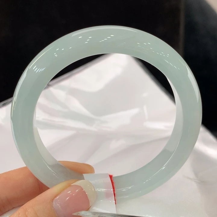 翡翠手镯未镶嵌111-0102