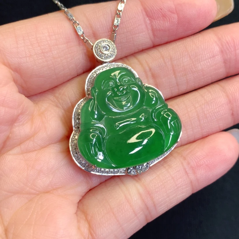 【闪购商品】颈饰18K金镶嵌翡翠佛公