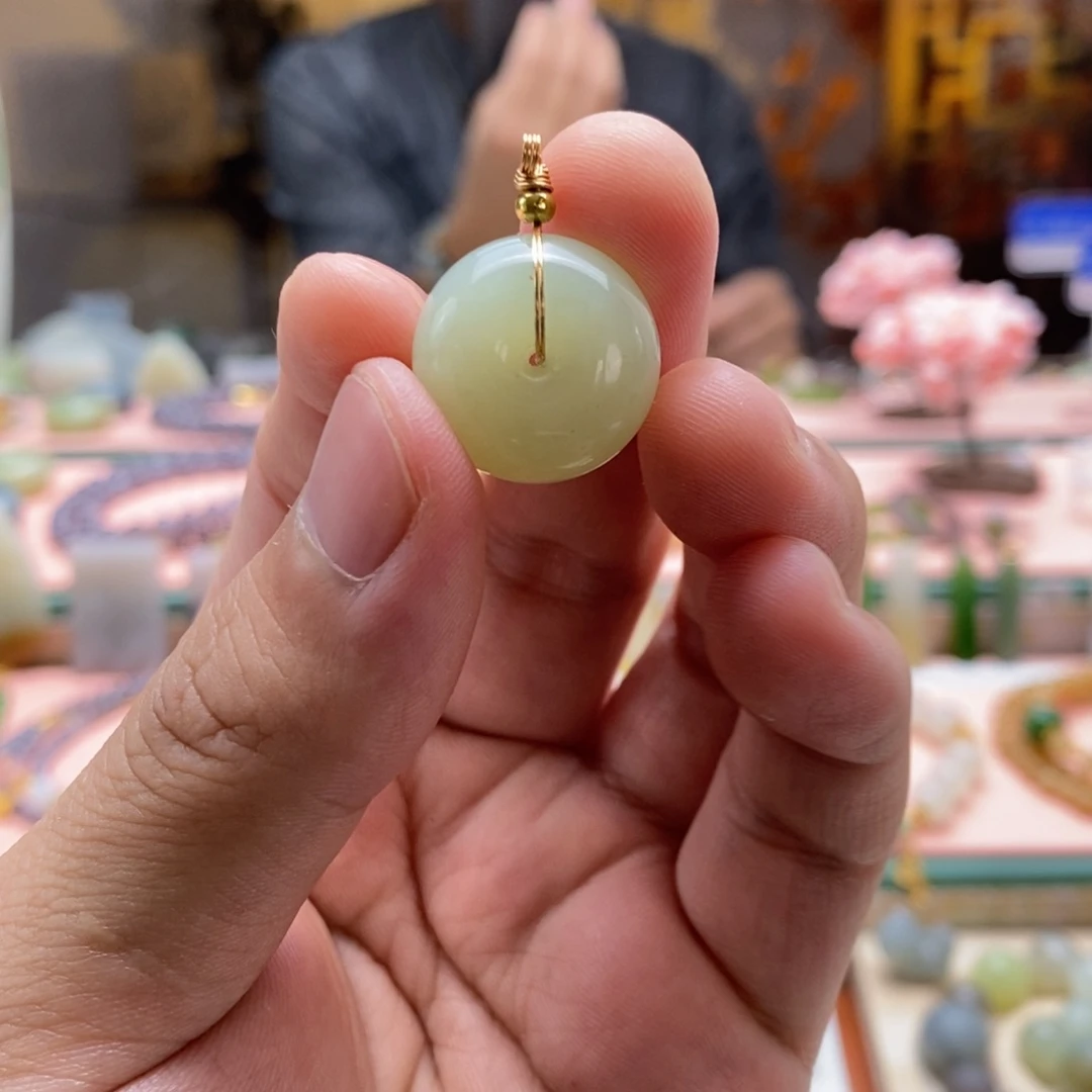 和田玉未镶嵌吊坠(不含链)