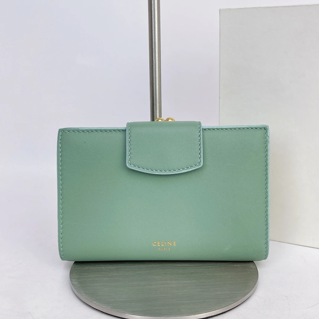95新 Celine/思琳 赛琳 绿色牛皮钱包长13 K180