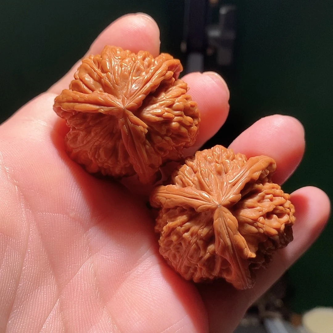 把件文玩核桃40白奔