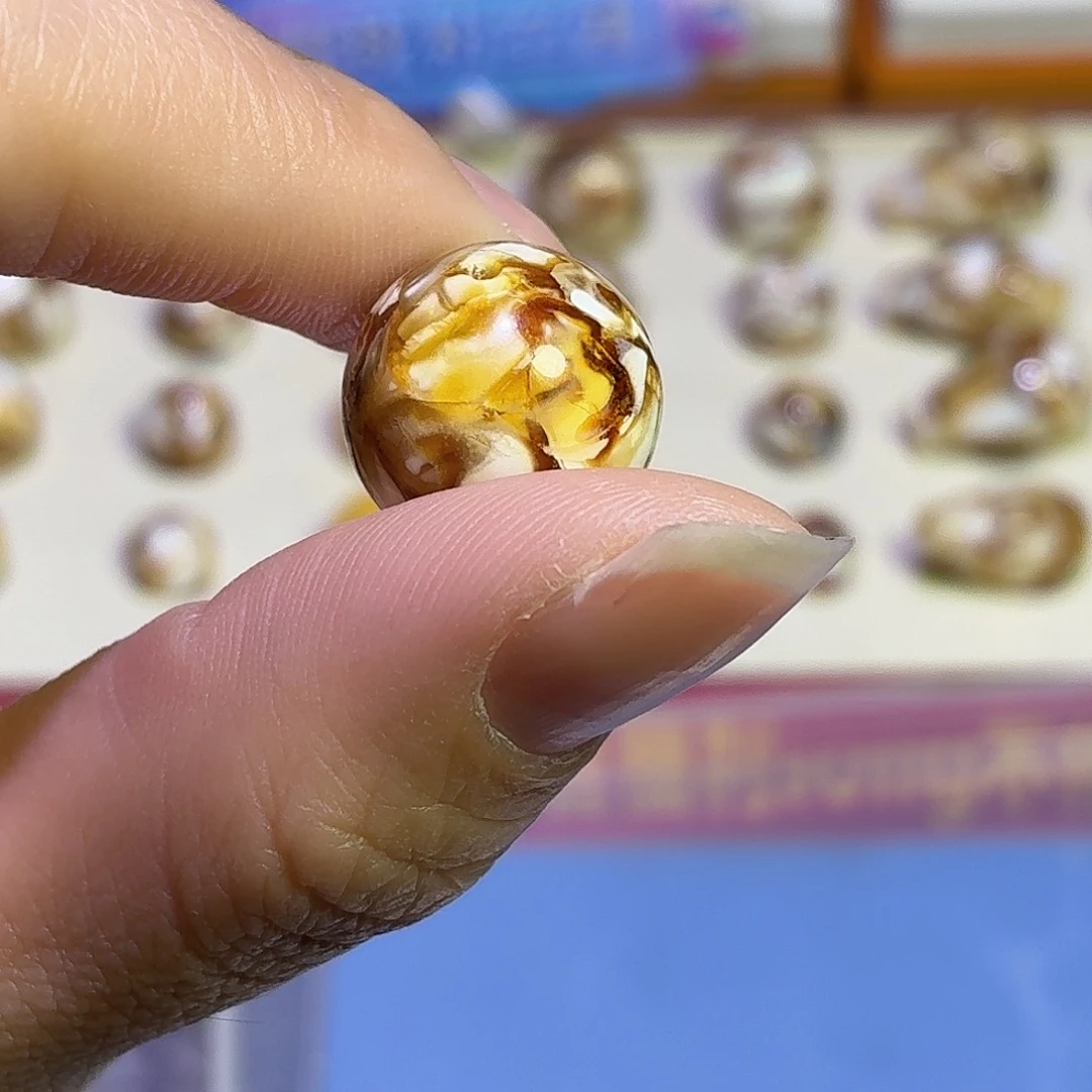 任***丶吊坠桃核沁色圆珠一颗