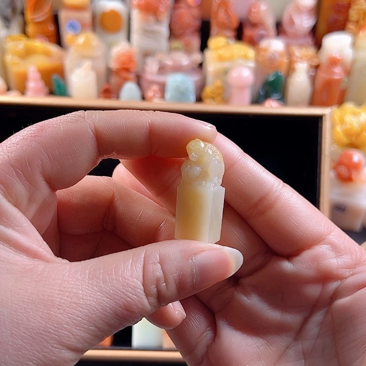 老挝石印石白*简1.2厘米，猴子