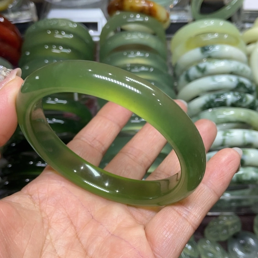 岫玉未镶嵌手镯65