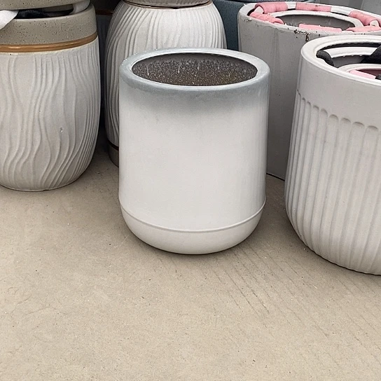 渐变绿水滴大号口28高35福利