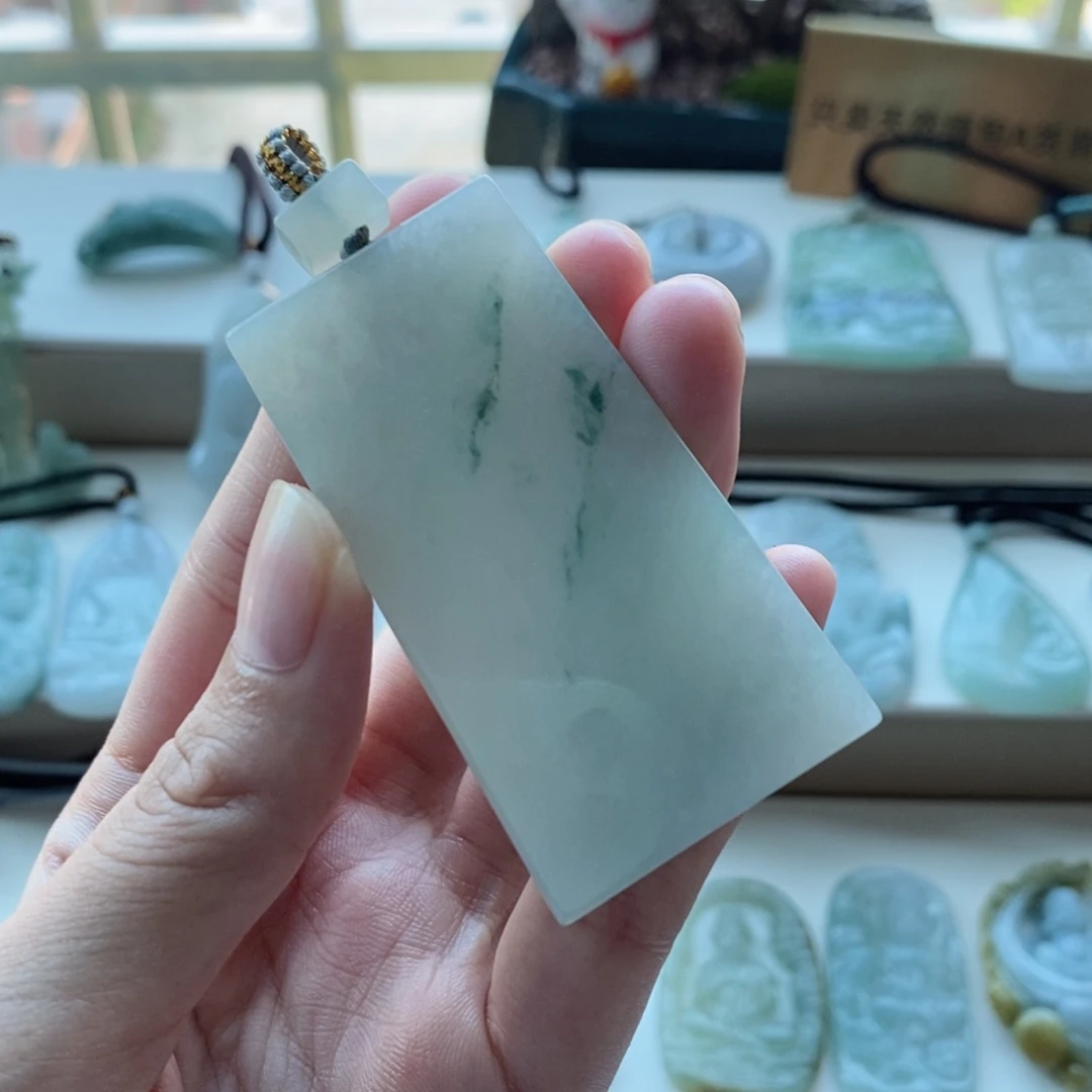 【闪购商品】颈饰未镶嵌翡翠天然缅甸A货翡翠