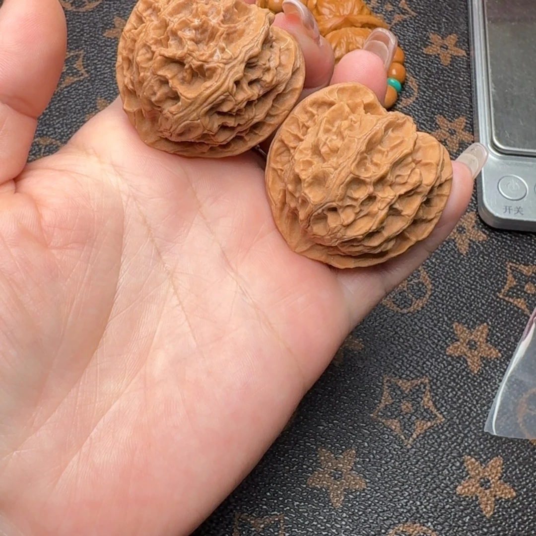 把件文玩核桃40.5苹果园G615