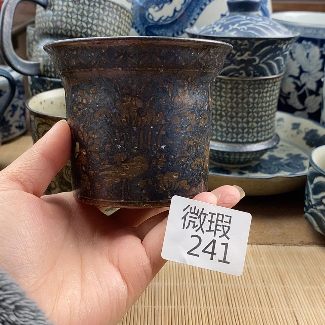 手工手绘青花陶瓷