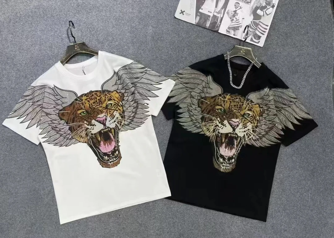 022夏季彩色如虎添翼烫钻短袖圆领宽松型T恤潮流国潮情侣休闲半袖