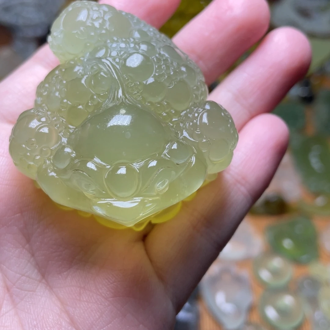 蛇纹石玉未镶嵌手把件