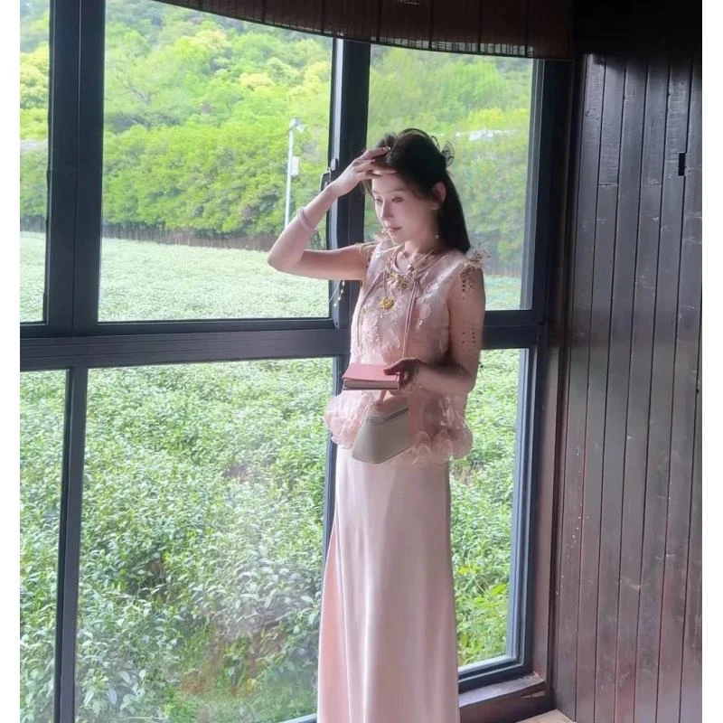 《梦回•莲花楼》剪花中式马甲上衣新款别致洋气无袖小衫高腰半身裙