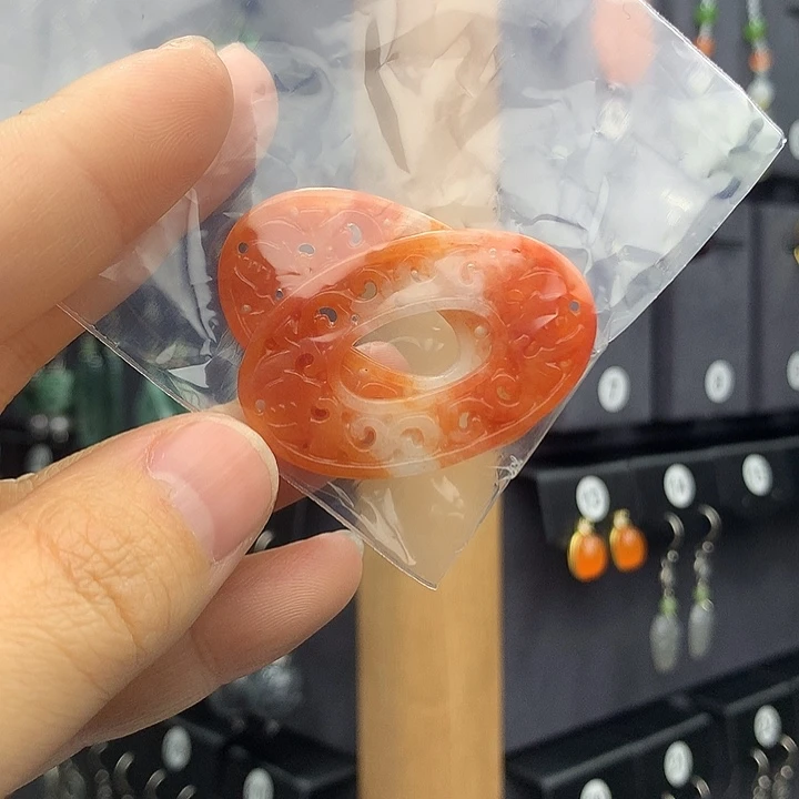 翡翠耳饰未镶嵌?****࿐