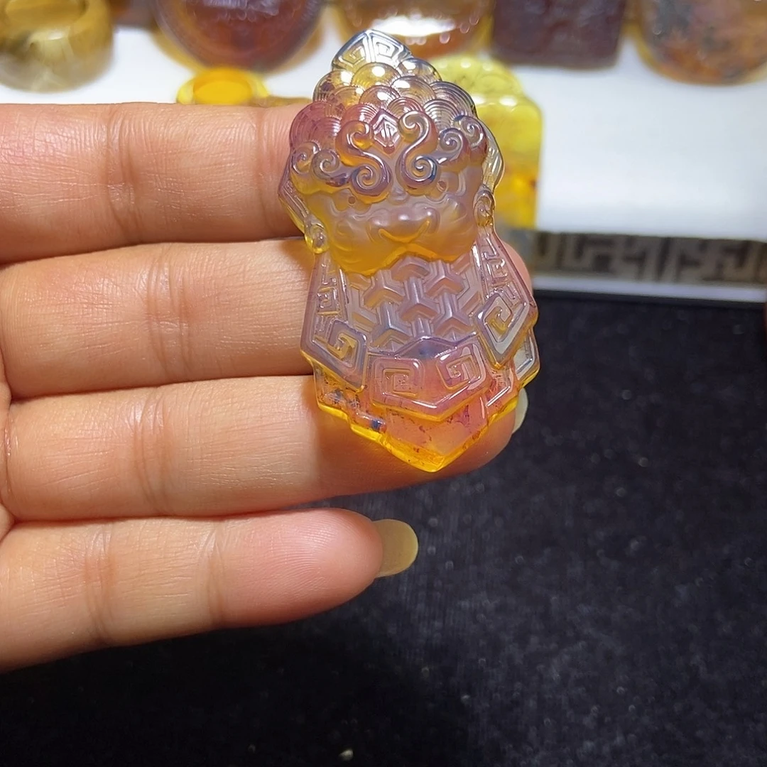 琥珀颈饰未镶嵌缅甸天然琥珀吊坠