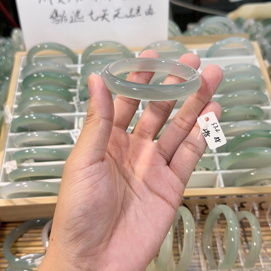 手镯玛瑙/玉髓未镶嵌圈口57.2