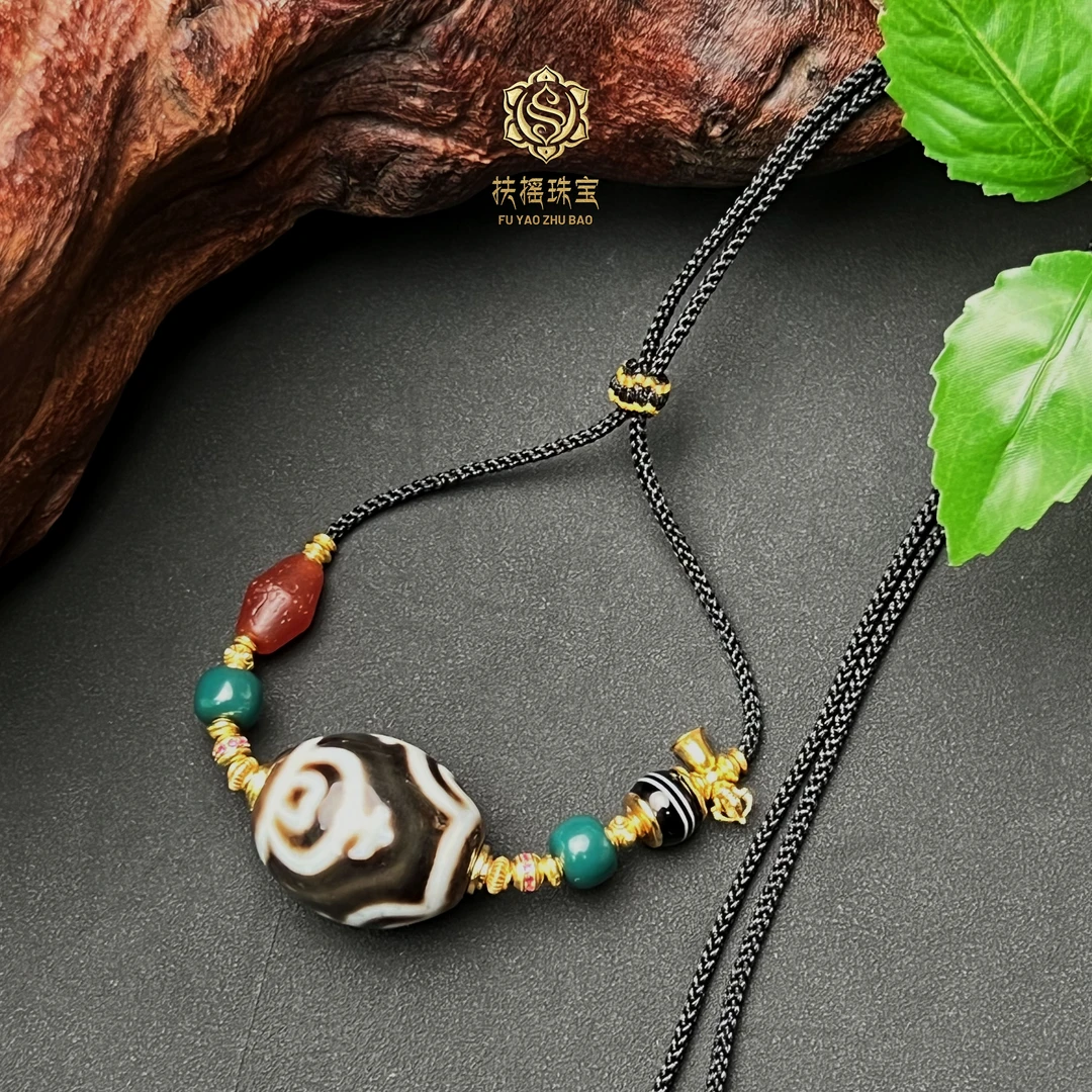 扶摇臻选|聚缘页岩四宝瓶莲心线线天珠项链3360