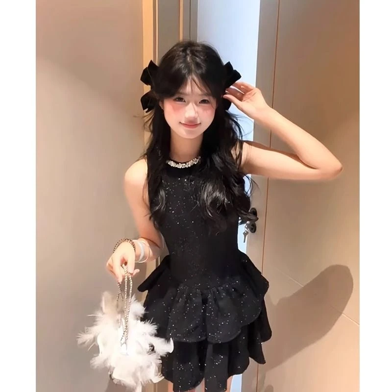法式小香风黑色细闪背心连衣裙女高级感名媛气质收腰生日蛋糕短裙