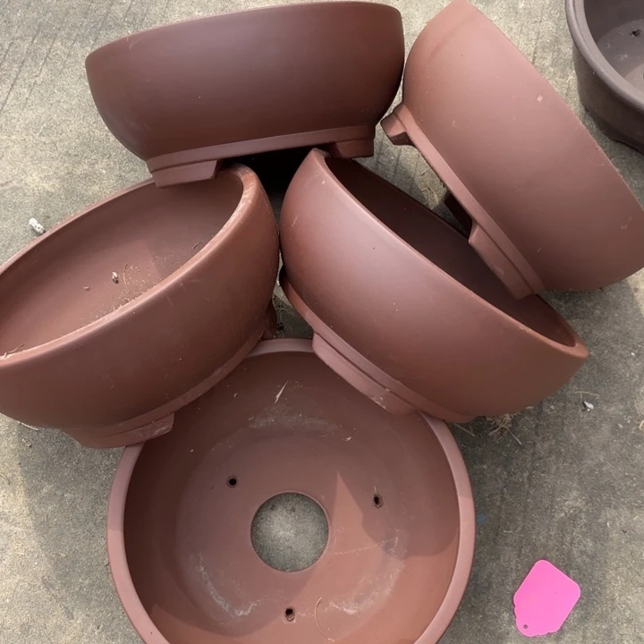 紫砂花盆110-5。
