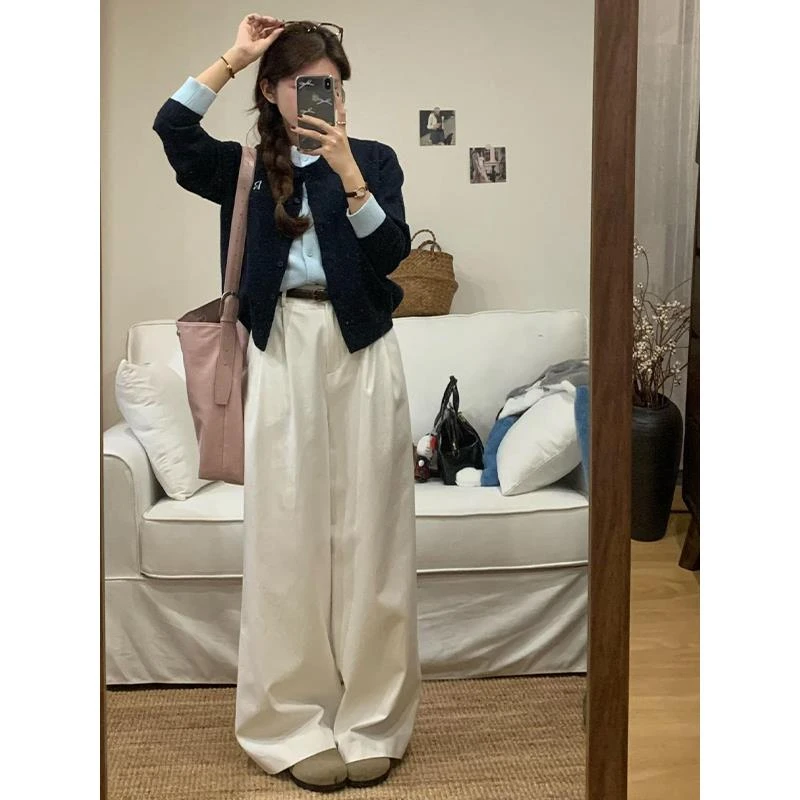 初秋2025超火穿搭配一整套巨好看的慵懒毛衣开衫休闲裤两件套装女
