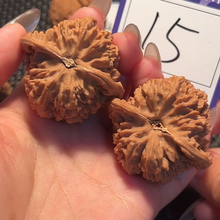 ***ᅠ核桃文玩核桃南疆43