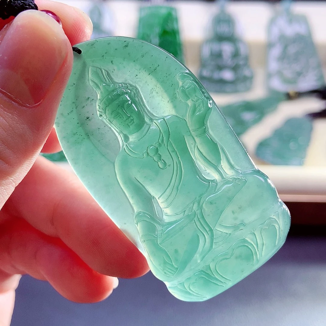 【闪购商品】颈饰未镶嵌翡翠天然