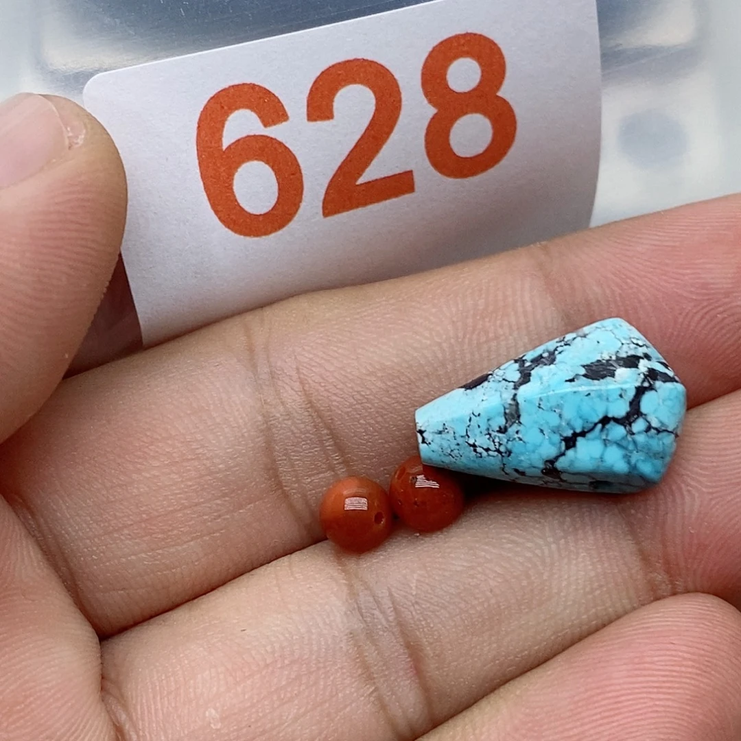 南红玛瑙未镶嵌珠宝奇石