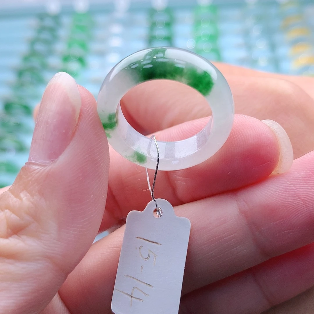 翡翠戒指未镶嵌A货缅甸翡翠