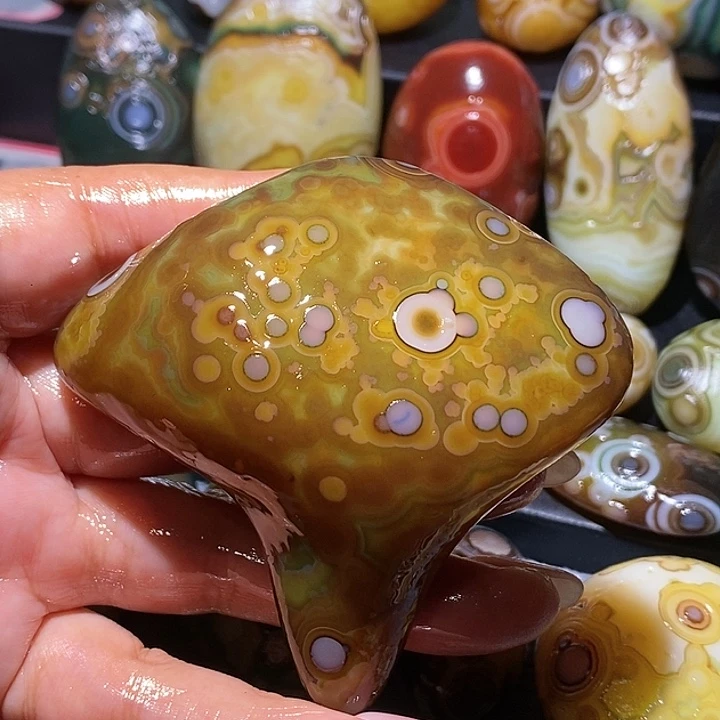 玛瑙/玉髓未镶嵌珠宝奇石45