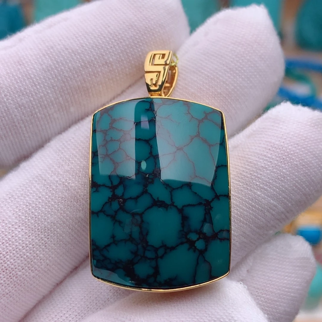 18K金镶嵌绿松石珠宝奇石无事牌