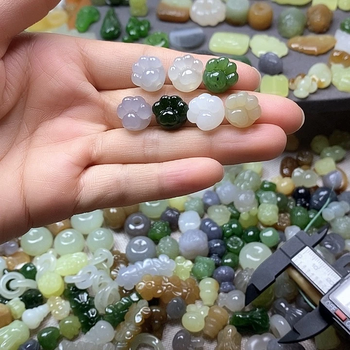 未镶嵌和田玉挂件猫爪98一个多样性发其一