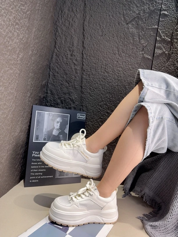 百搭时尚潮流休闲小白鞋板鞋女夏季真皮网面运动休闲2025新韩系