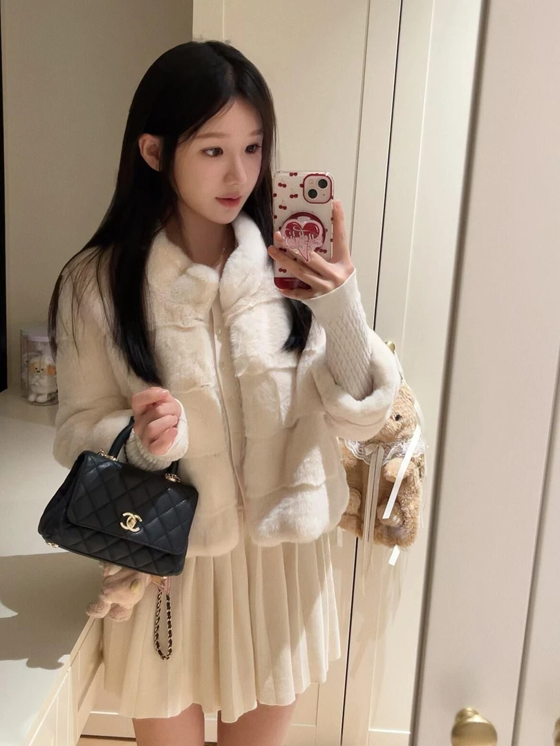 人造皮草 2025秋冬季精致环保水貂时尚休闲短款毛毛皮草外套毛绒