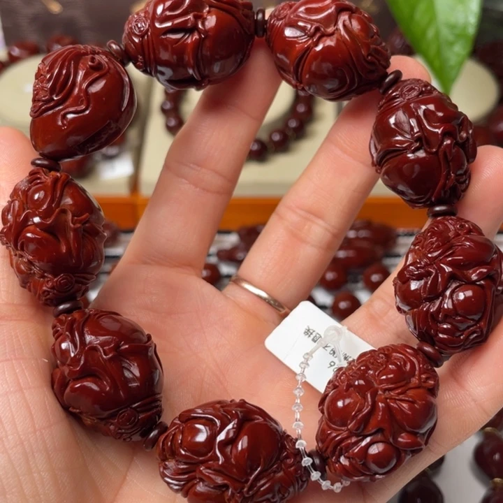 橄榄核手串济****）包浆玉化