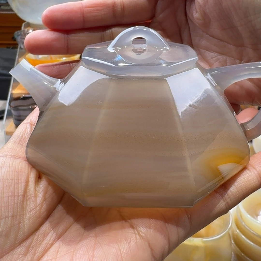 人***路玛瑙/玉髓未镶嵌玛瑙茶壶