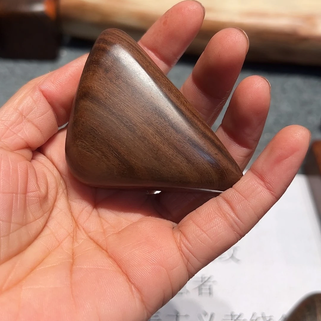 交趾黄檀（大红酸枝）沧**田