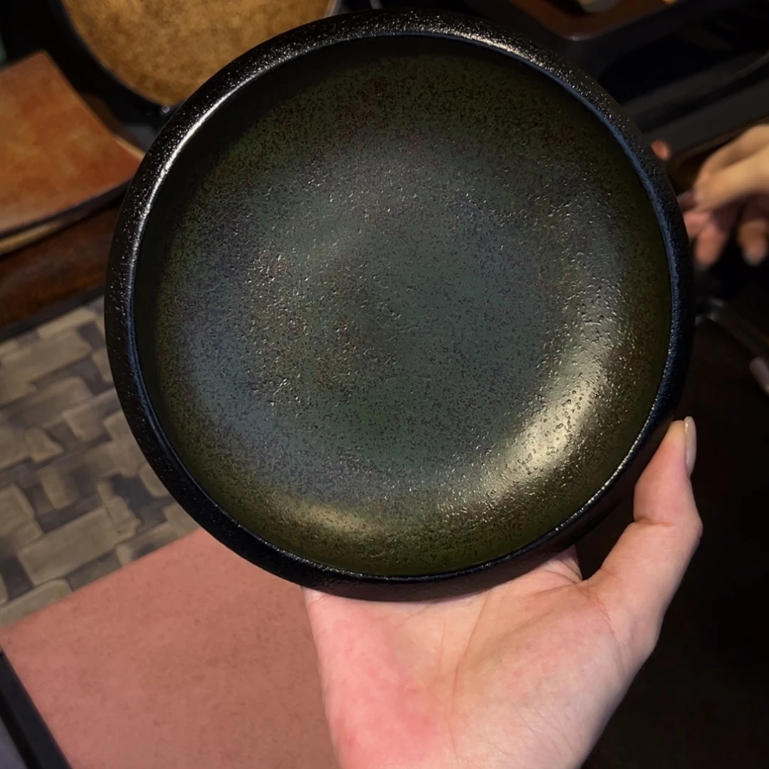 瓷片陶瓷。 陶瓷。