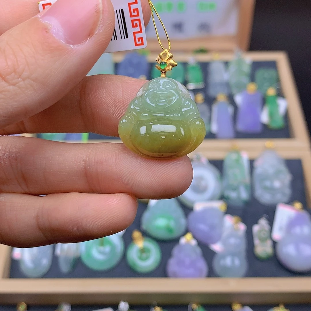 翡翠颈饰18K金镶嵌翡翠