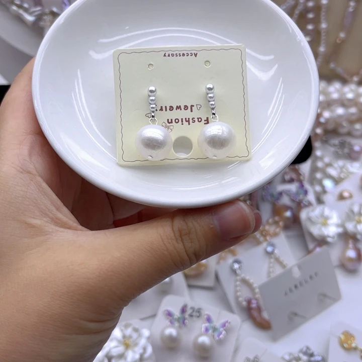 未镶嵌淡水珍珠颈饰