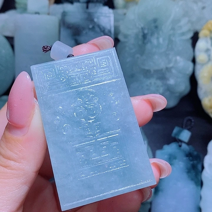 定制翡翠未镶嵌翡翠