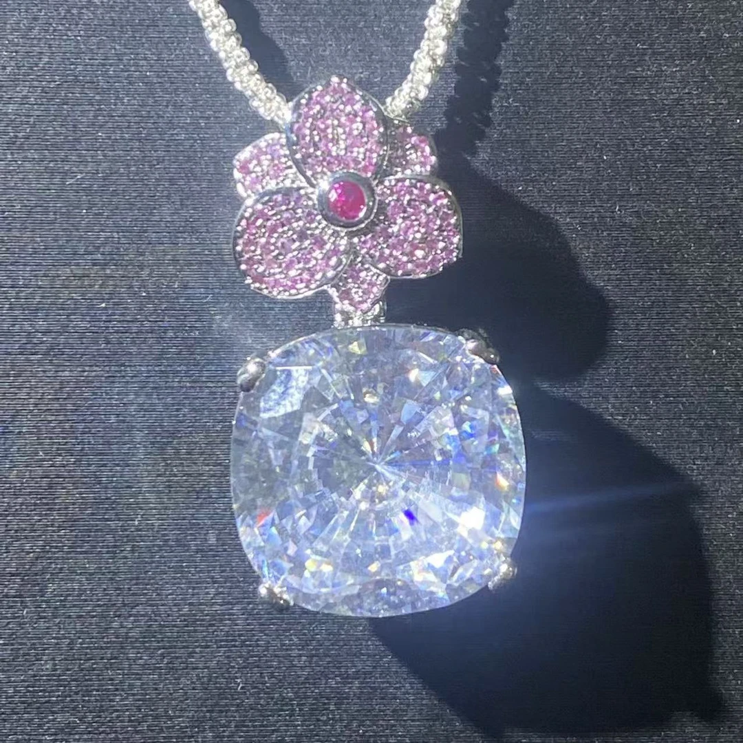 精选b089-典藏轻奢-重工豪华吊坠