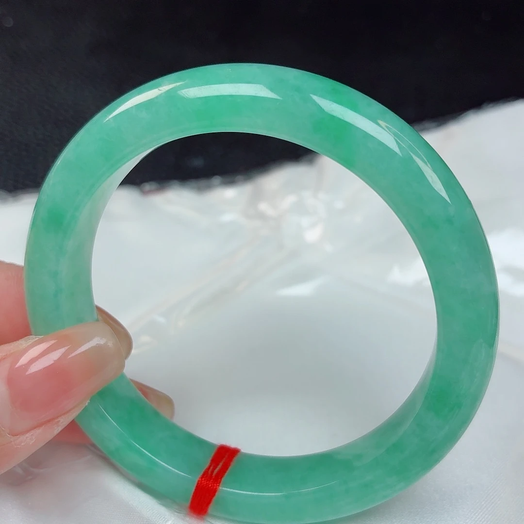 翡翠手镯未镶嵌55