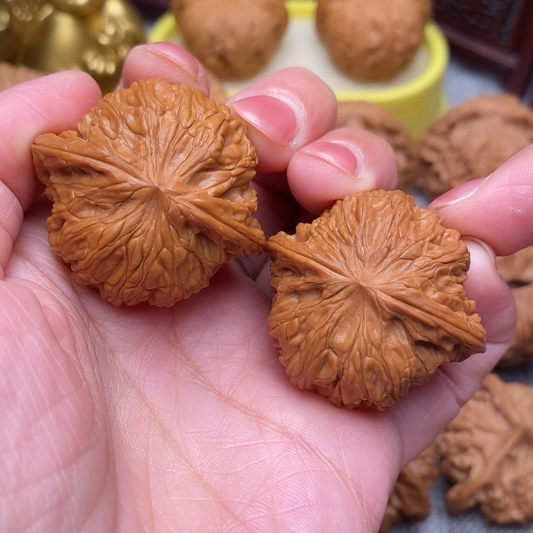 文玩核桃把件全品毕业山地石子磨38尺